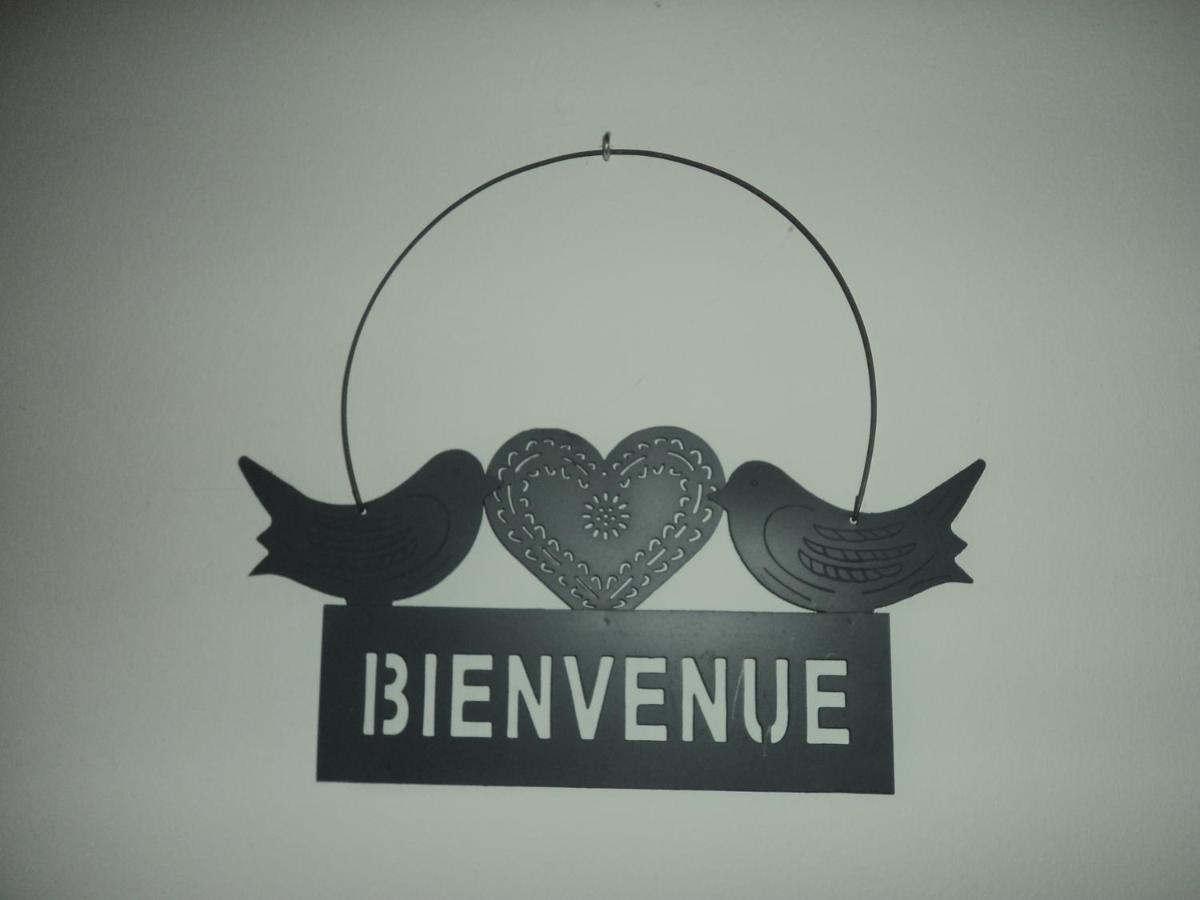 Bed and Breakfast Chez Julie Beaucamps-Ligny Esterno foto