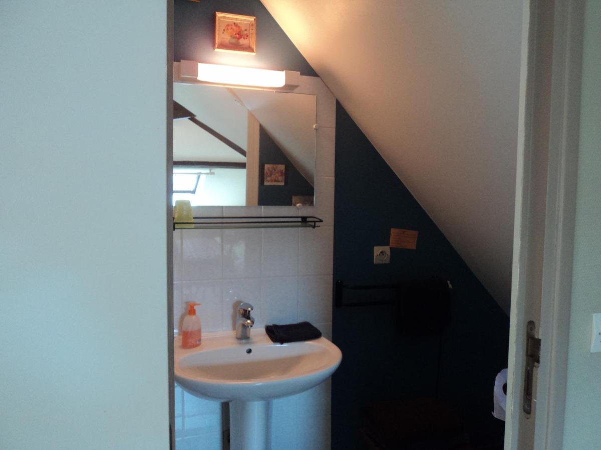 Bed and Breakfast Chez Julie Beaucamps-Ligny Esterno foto